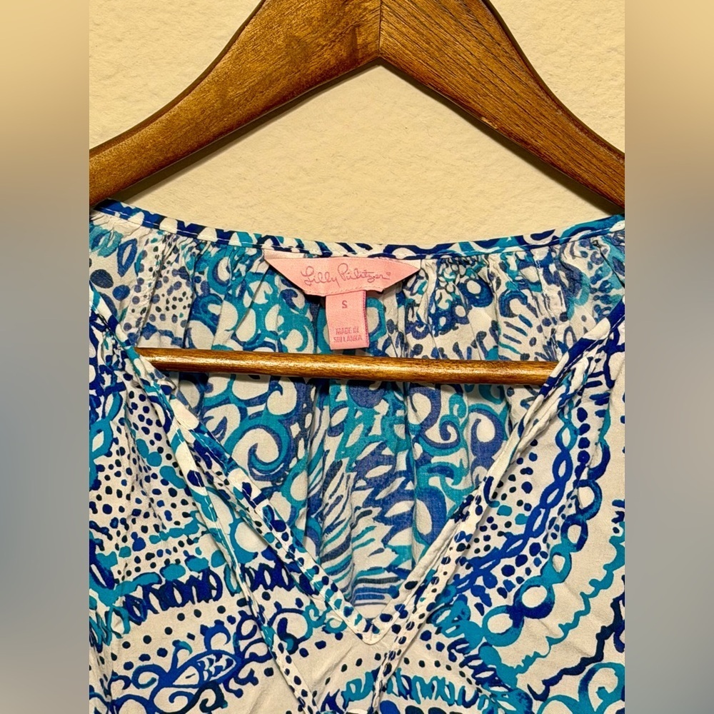 Lily Pulitzer Blue Paisley Women's Willa Blouse- Size Small - Picture 2 of 5